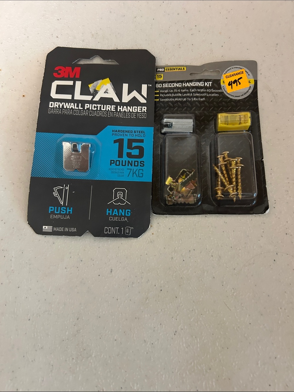 Room Essentials Claw Drywall Picture Hanger Kit - Black, Blue, Gold